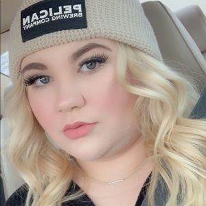 Meet your Posher, Sage